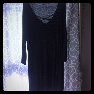 Mid sleeve black and white striped dress